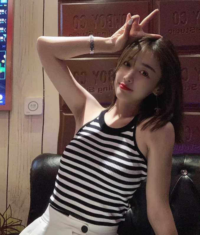 福州粉嫩小姐姐B嫩活好